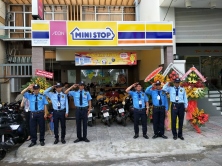 Dịch vụ bảo vệ shop thời trang, cửa hàng quần áo an toàn chuyên nghiệp tại quận tây hồ hà nội - 0912686666