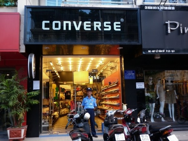 Dịch vụ bảo vệ shop thời trang, cửa hàng quần áo an toàn chuyên nghiệp tại tỉnh Hà Giang  - 0912686666
